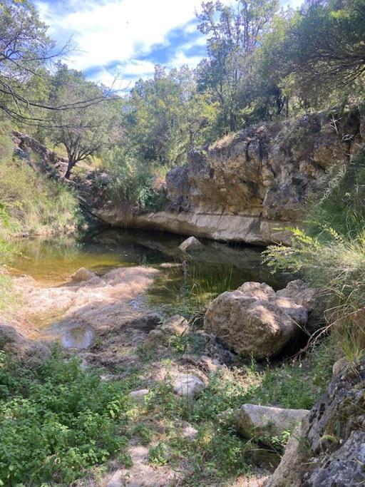 Gite A La Ferme Avec Jacuzzi Et Sauna Villefloure Esterno foto